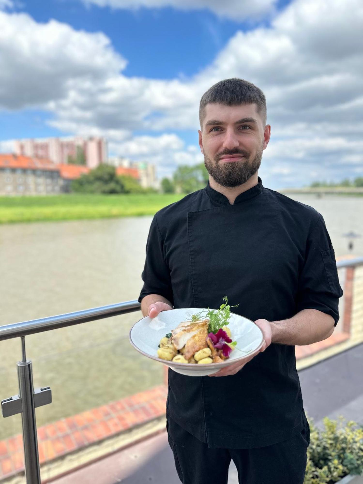 Hotel Piast Ополе Екстер'єр фото