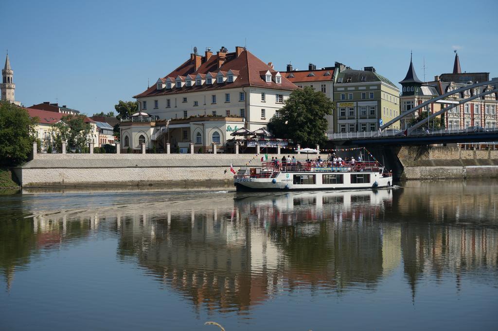 Hotel Piast Ополе Екстер'єр фото